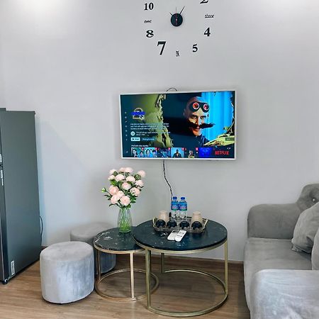 Rosee House -Luxury Apartment In Vinhomes Greenbay Hanoi Buitenkant foto