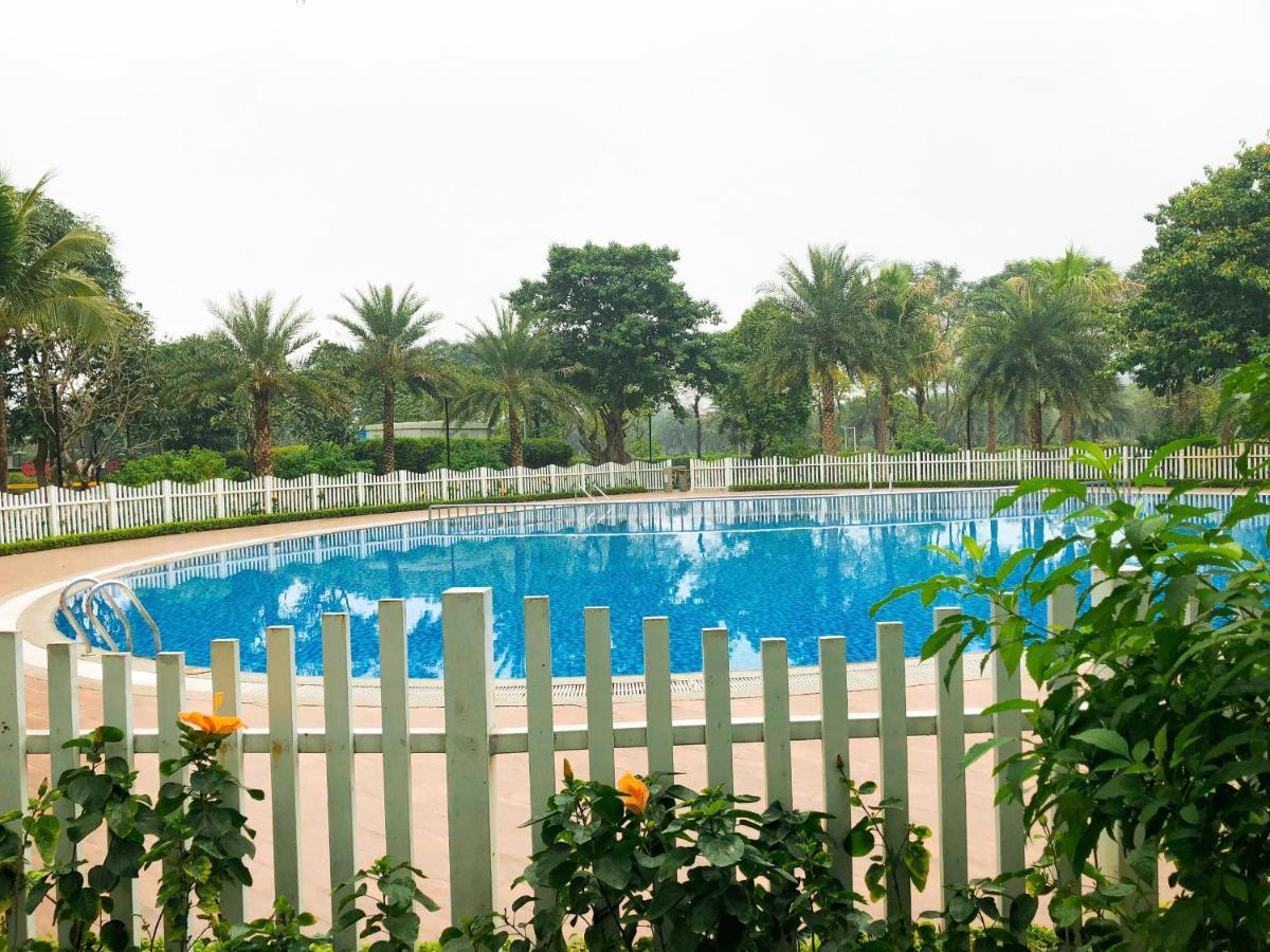 Rosee House -Luxury Apartment In Vinhomes Greenbay Hanoi Buitenkant foto