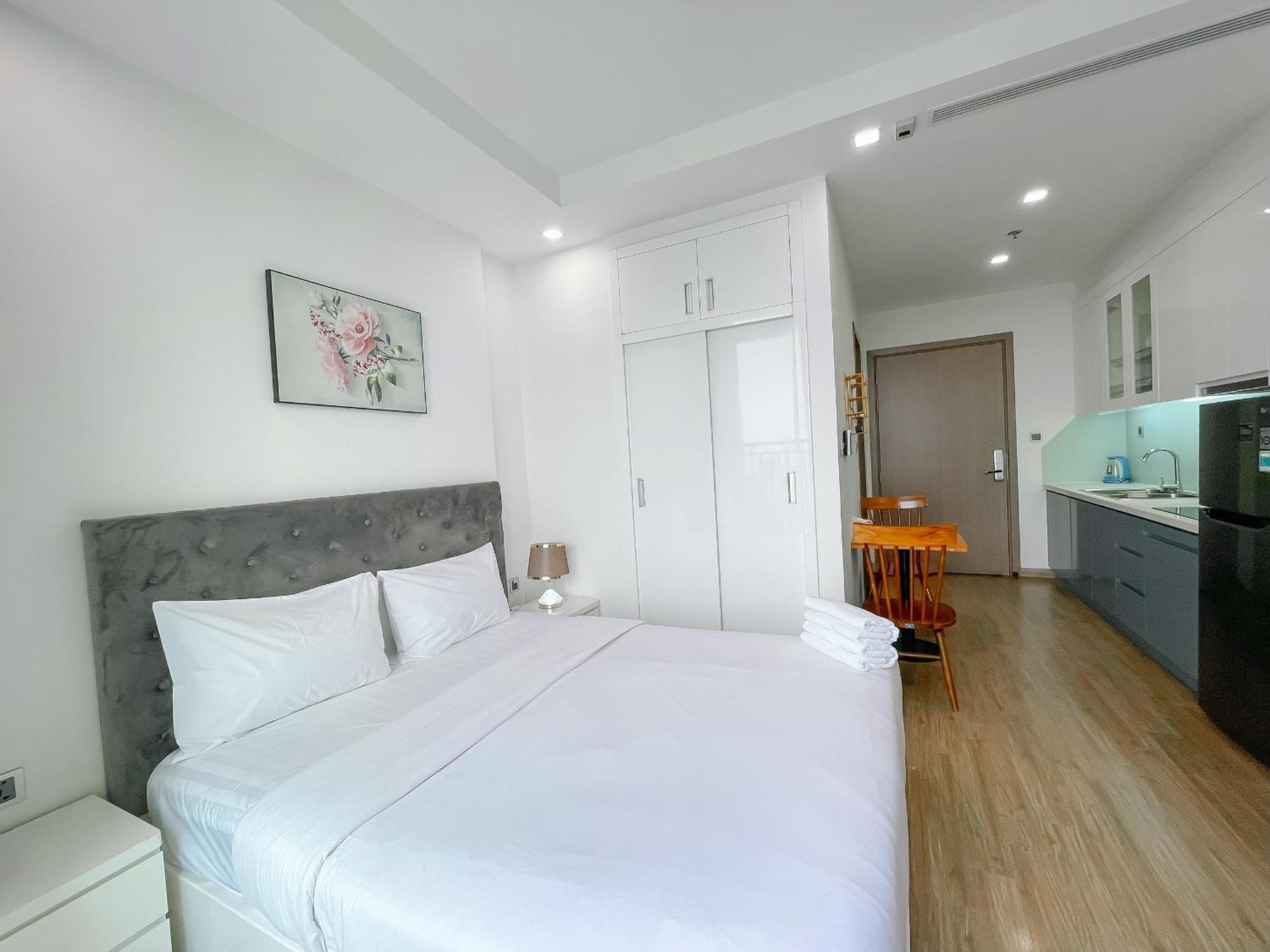 Rosee House -Luxury Apartment In Vinhomes Greenbay Hanoi Buitenkant foto